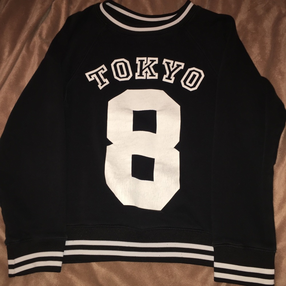 Tokyo 8 Sweater